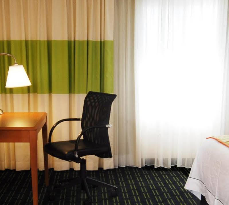 Fairfield By Marriott Rochester Henrietta/University Area Exterior foto